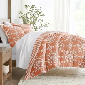 Daisy Medallion Reversible Down-Alternative Comforter Set