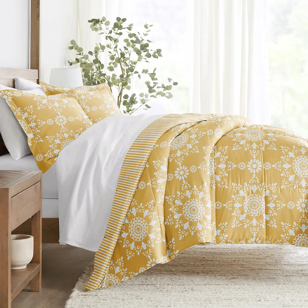 Daisy Medallion Reversible Down-Alternative Comforter Set