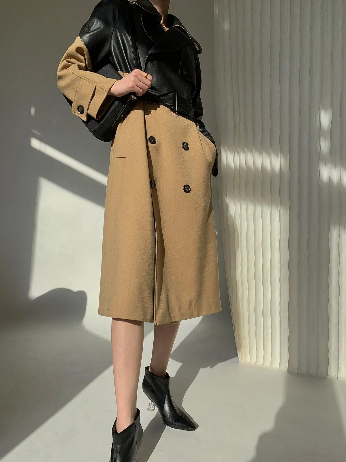 Splice Double-Breasted Trench Coat - Dark Brown / Camel